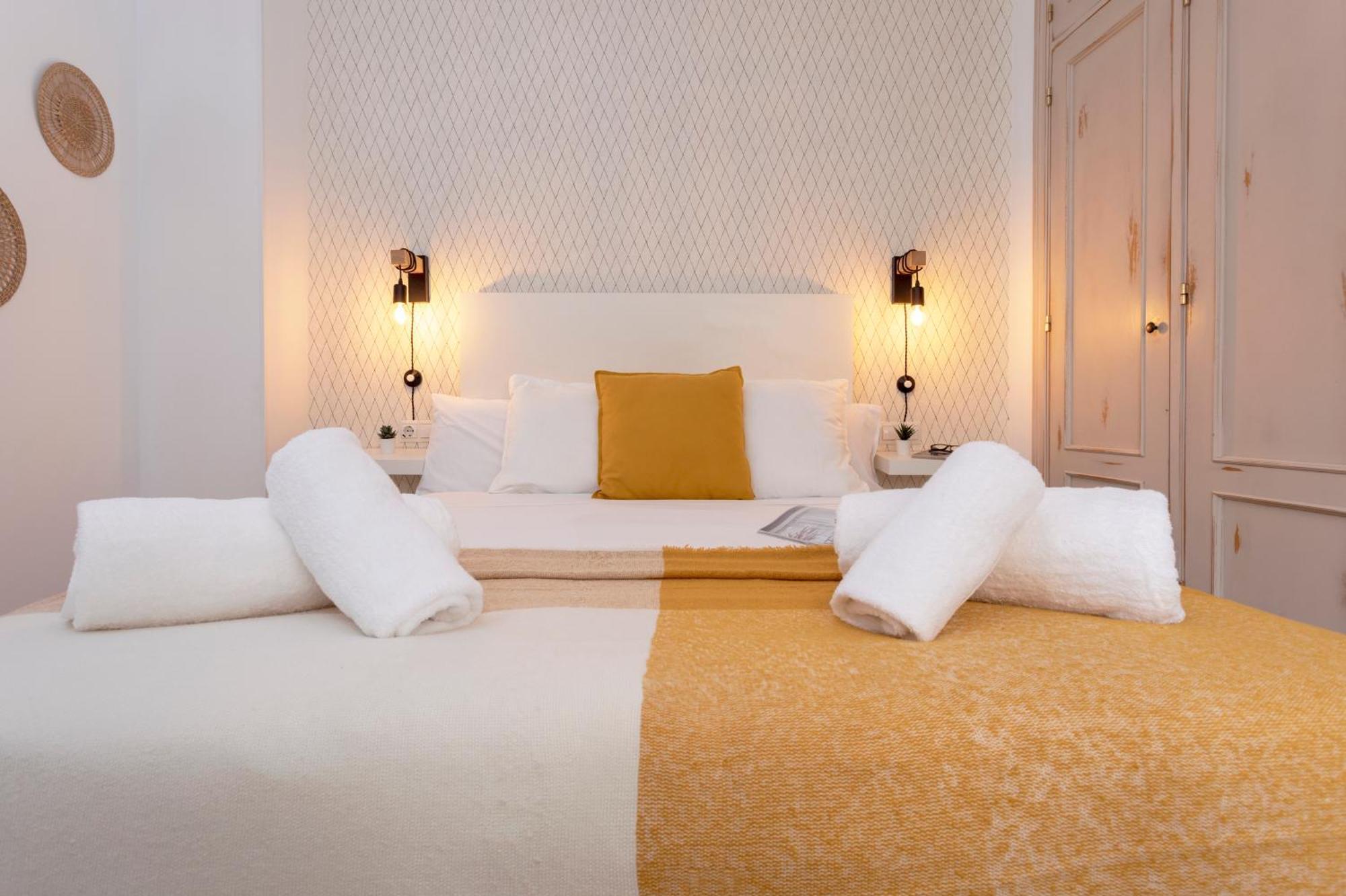 Precioso Apartamento En Pleno Centro By Rent Me Málaga Eksteriør bilde