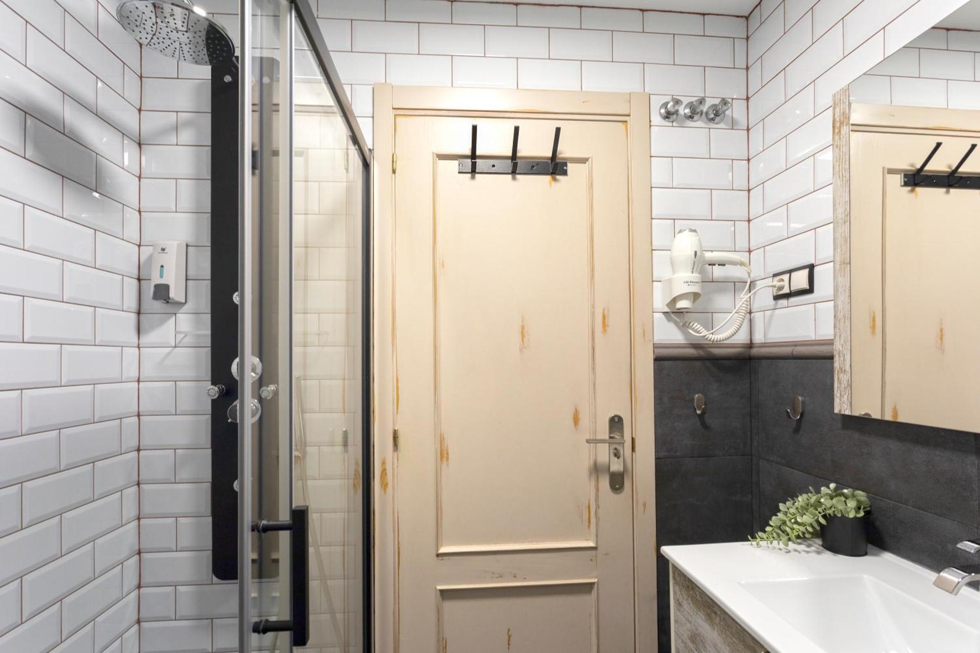 Precioso Apartamento En Pleno Centro By Rent Me Málaga Eksteriør bilde